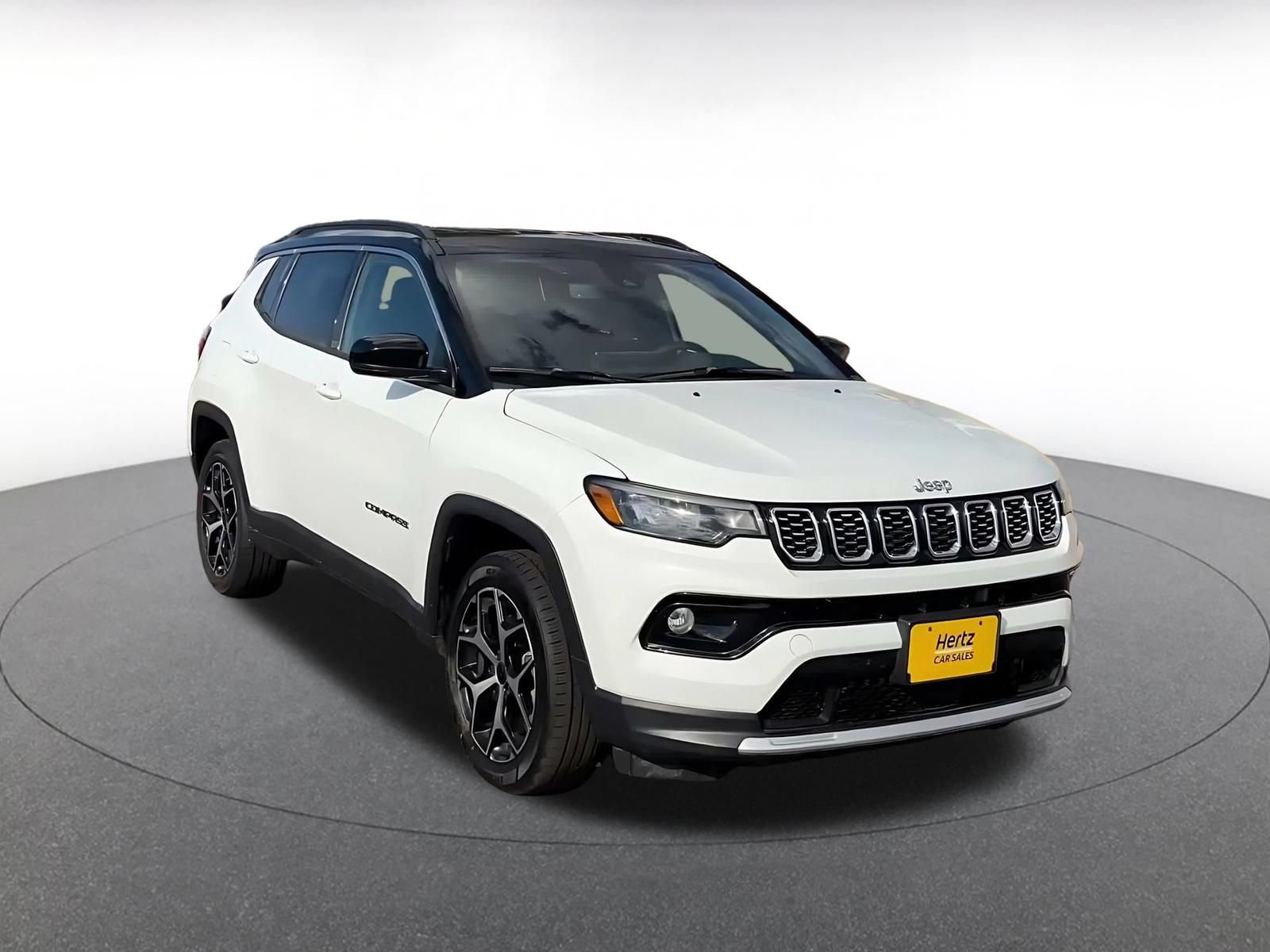 Used 2025 Jeep Compass Limited AWD/4WD image 3