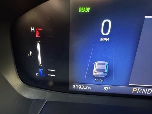 Used 2023 Ford Escape ST-Line Select image 24