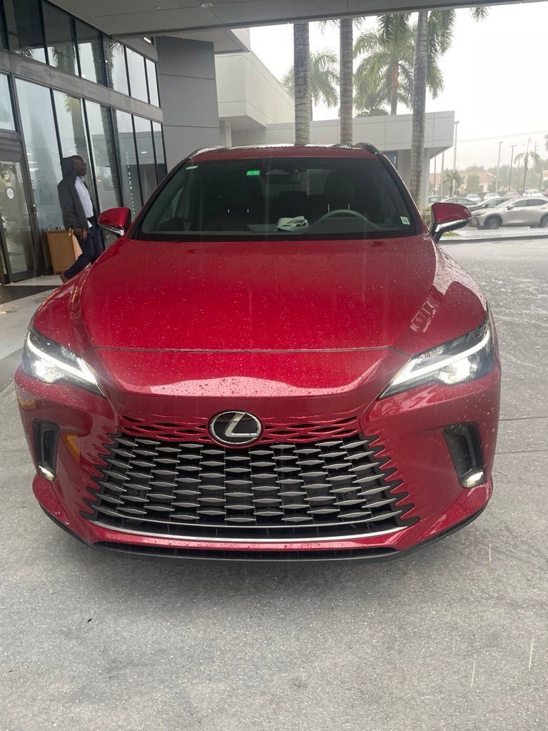 Used 2023 Lexus RX 350 w/ Accessory Package (Z1) AWD/4WD image 3