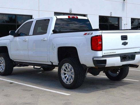 Used 2018 Chevrolet Silverado 1500 LT w/ All Star Edition image 6