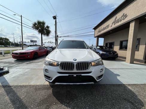 Used 2017 BMW X3 xDrive28i AWD/4WD image 2