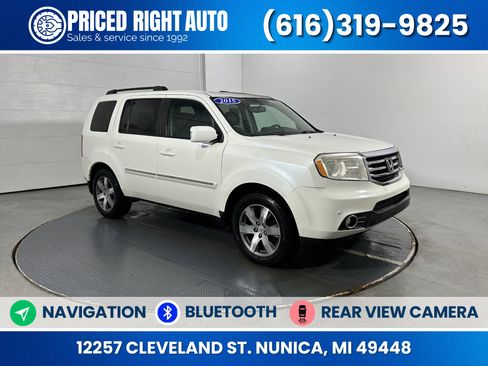 Used 2015 Honda Pilot Touring image 1