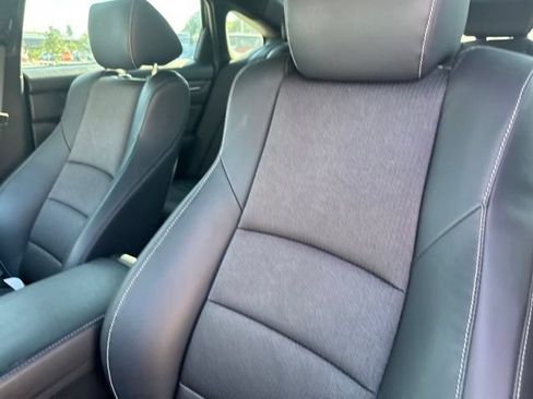 Used 2018 Honda Accord Sport image 8