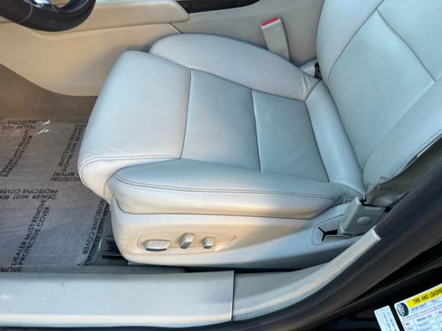 Used 2016 Cadillac XTS Luxury image 13