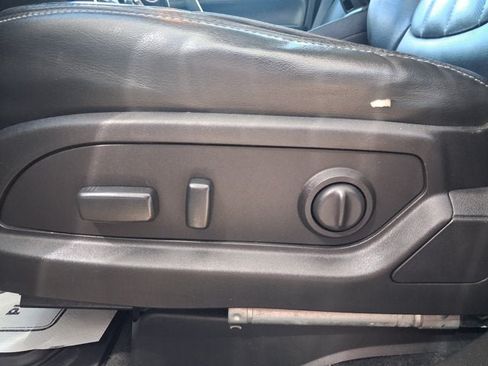Used 2016 Buick Enclave Leather AWD/4WD image 20