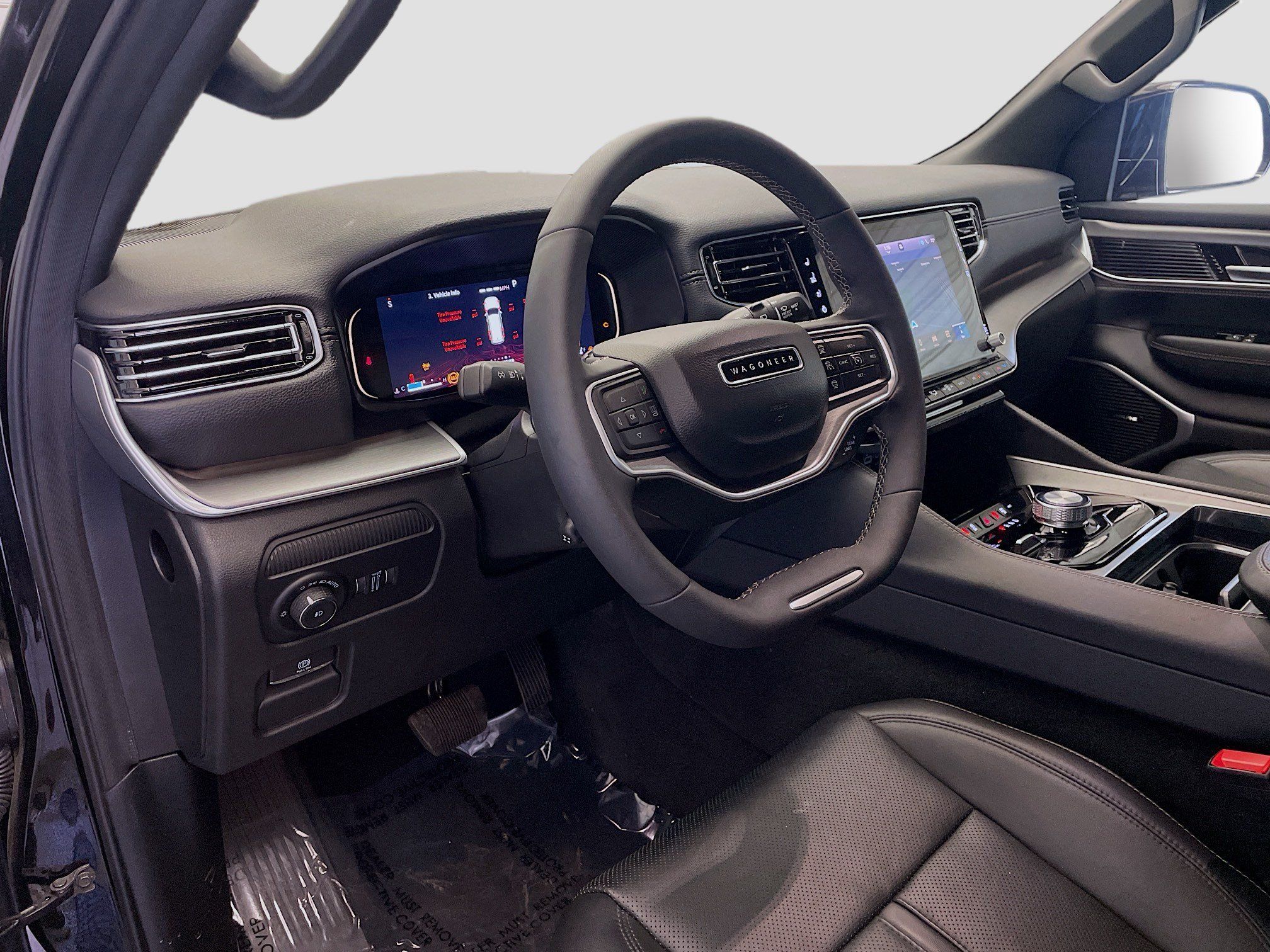 Used 2025 Jeep Wagoneer 4WD image 7