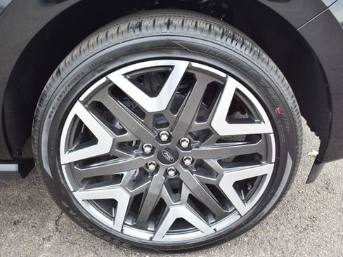 New 2026 Ford Expedition Platinum w/ Platinum Ultimate Package image 60