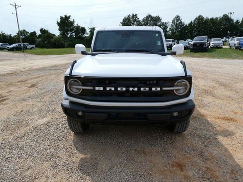 New 2026 Ford Bronco Outer Banks AWD/4WD image 9