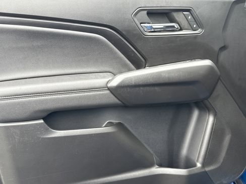 Certified 2023 Chevrolet Colorado LT w/ LT Convenience Package II image 25
