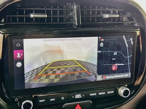 Certified 2023 Kia Soul GT-Line FWD image 18