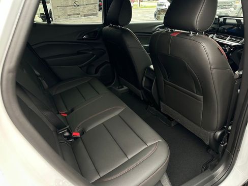 New 2026 Chevrolet Trax RS w/ Sunroof Package image 18