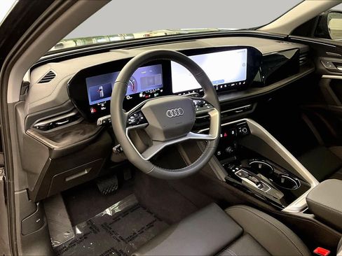 Used 2026 Audi Q5 Premium Plus w/ Premium Plus AWD/4WD image 18