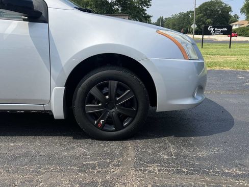 Used 2011 Nissan Sentra 2.0 image 9