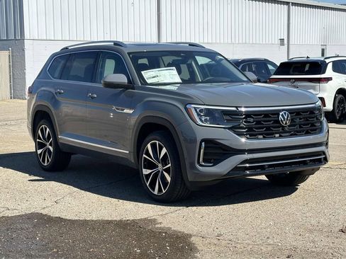 New 2026 Volkswagen Atlas SEL Premium R-Line AWD/4WD image 6