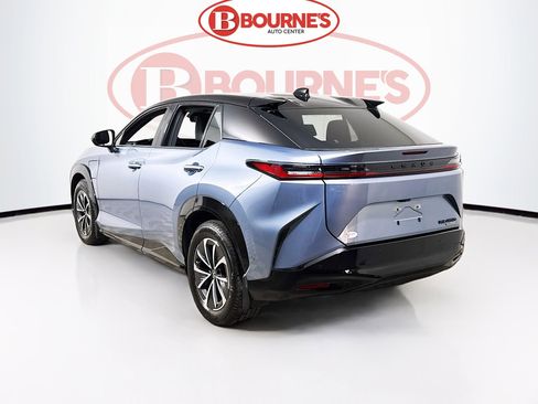 Used 2025 Lexus RZ 450e w/ Technology Package image 8