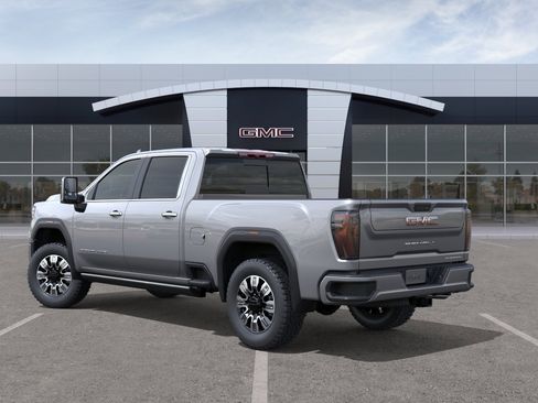 New 2026 GMC Sierra 2500 Denali w/ Denali Reserve Package image 3