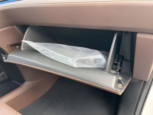 Used 2025 Honda Odyssey Elite image 38