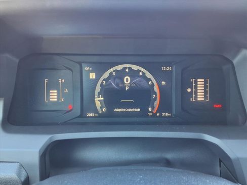 Certified 2025 Toyota Tacoma SR5 image 19