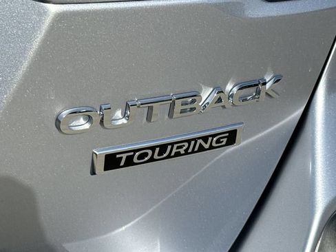 Certified 2025 Subaru Outback Touring AWD/4WD image 14