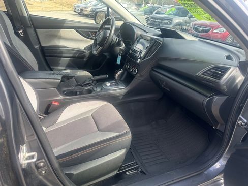 Used 2021 Subaru Crosstrek 2.0i Premium image 20