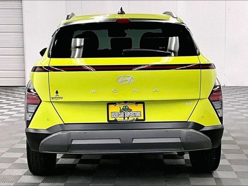 Used 2025 Hyundai Kona Limited FWD image 5