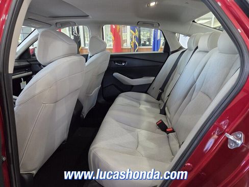 Used 2024 Honda Accord EX image 8