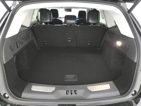 New 2026 Lincoln Nautilus Premier w/ Equipment Group 102A AWD/4WD image 18