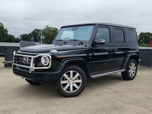 Used 2024 Mercedes-Benz G 550 image 1