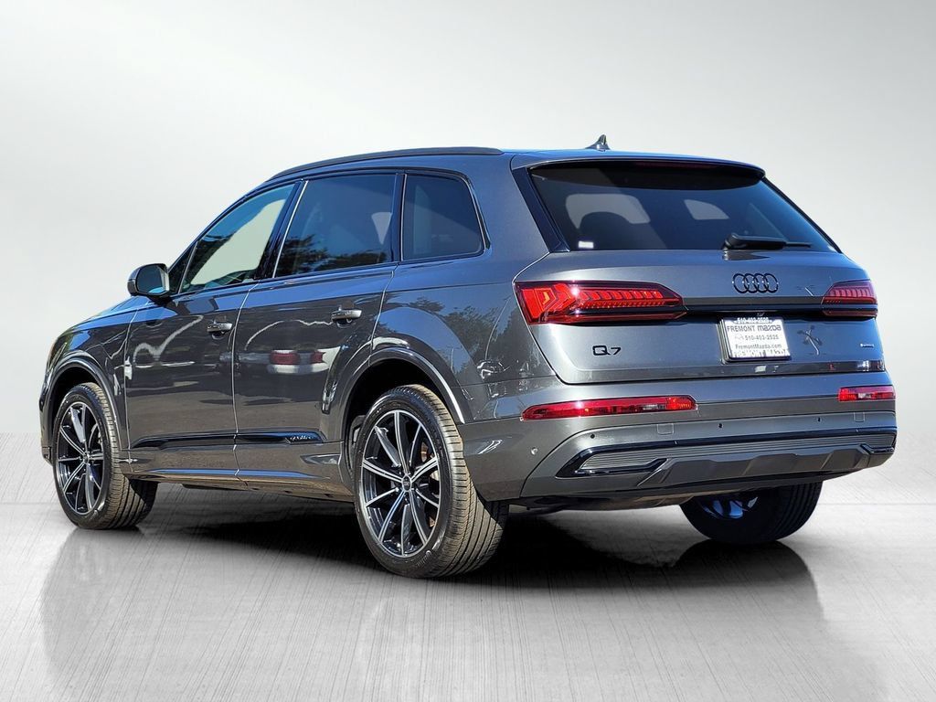 Used 2022 Audi Q7 3.0T Premium Plus w/ Premium Plus Package AWD/4WD image 6