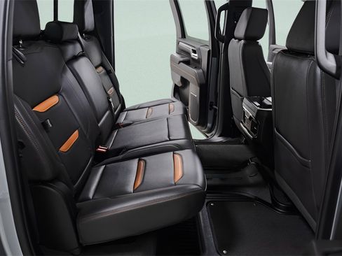 Used 2024 GMC Sierra 2500 AT4 w/ AT4 Premium Plus Package image 34