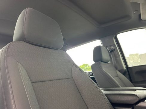 Certified 2023 Chevrolet Silverado 1500 Custom AWD/4WD image 20