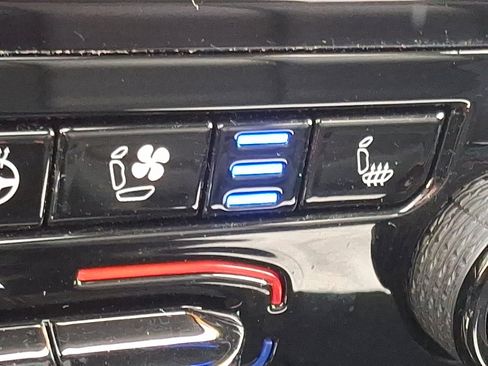 Used 2023 Jeep Grand Cherokee 30th Anniversary image 25