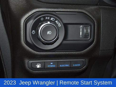 Used 2023 Jeep Wrangler Unlimited Sahara w/ Cold Weather Group AWD/4WD image 11
