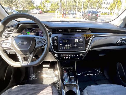 Certified 2023 Chevrolet Bolt EUV LT FWD image 14