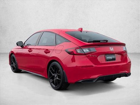 Used 2023 Honda Civic Sport image 8