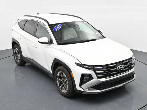 Used 2025 Hyundai Tucson SEL FWD image 20