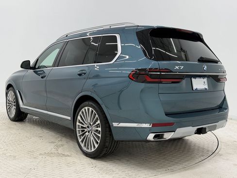 New 2026 BMW X7 xDrive40i image 3