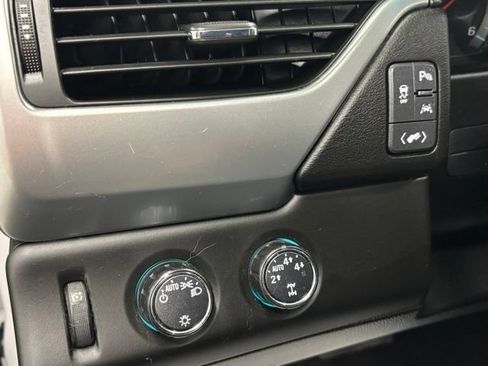 Used 2016 Chevrolet Tahoe LT AWD/4WD image 22