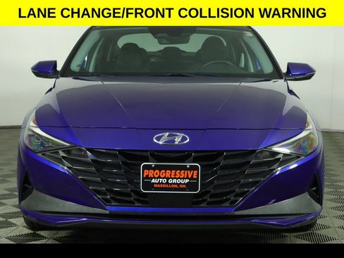 Used 2023 Hyundai Elantra Limited FWD image 9