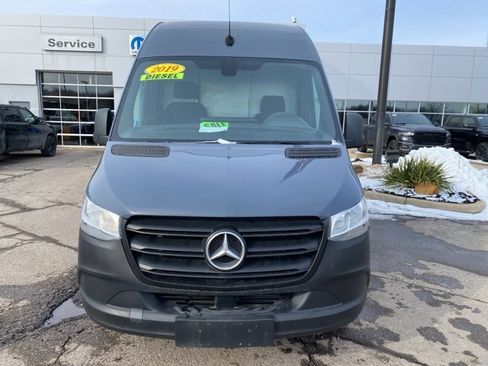 Used 2019 Mercedes-Benz Sprinter 144 Cargo image 11