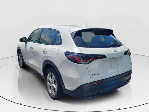 Used 2025 Honda HR-V LX image 5