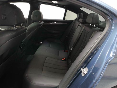 Used 2023 BMW 530i xDrive w/ M Sport Package AWD/4WD image 11