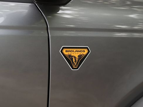Used 2023 Ford Bronco Badlands AWD/4WD image 37