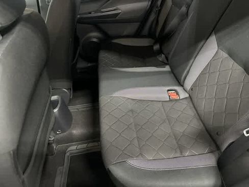 Used 2019 Nissan Kicks S FWD image 11