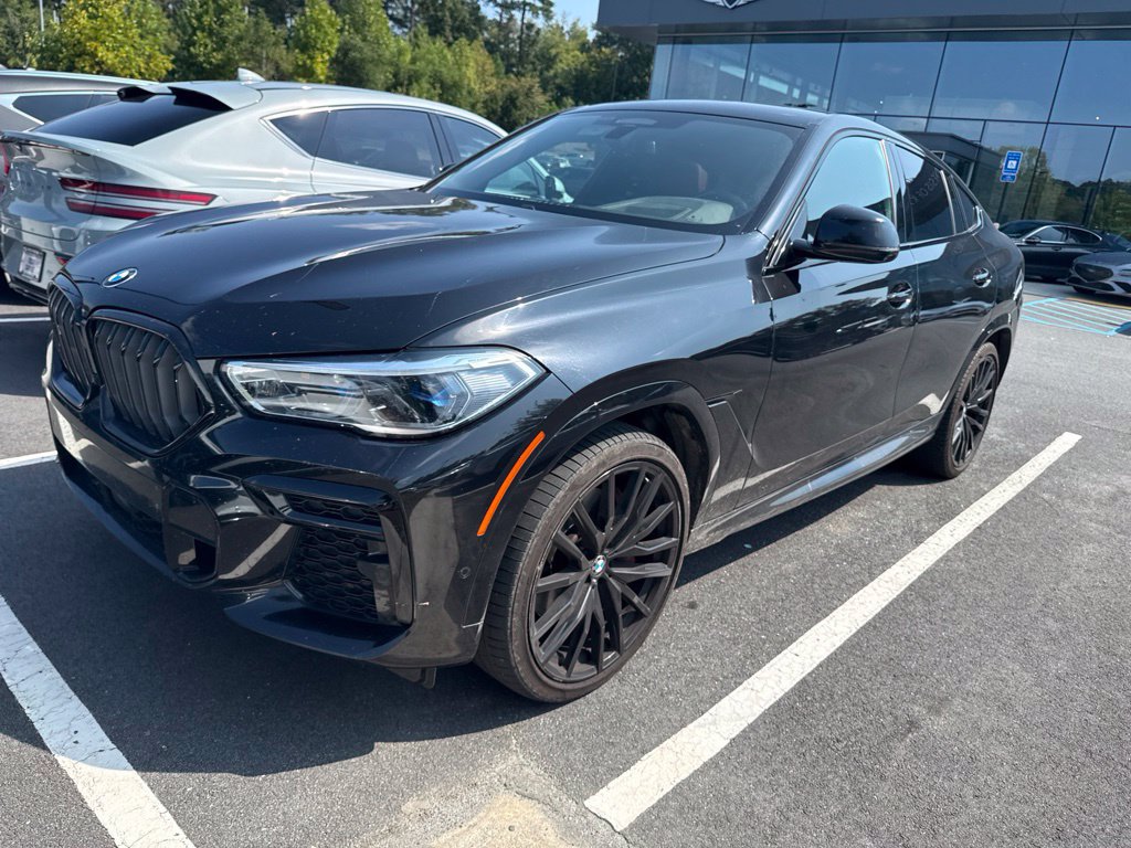 Used 2022 BMW X6 xDrive40i w/ Executive Package AWD/4WD image 3