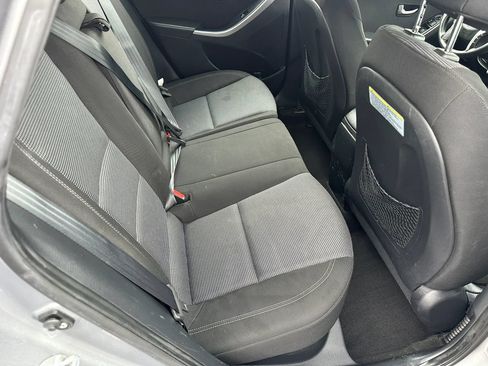 Used 2014 Hyundai Elantra GT FWD image 13