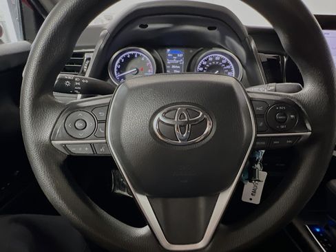 Used 2023 Toyota Camry LE image 18