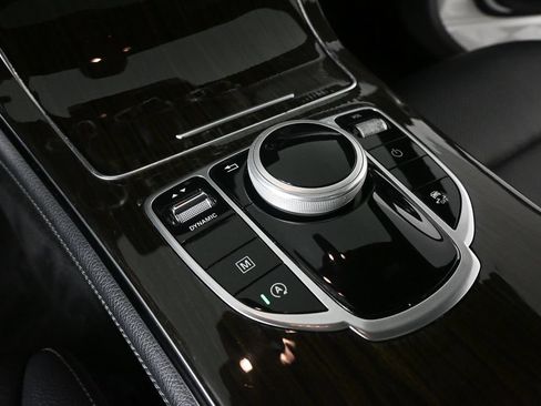 Used 2019 Mercedes-Benz GLC 300 4MATIC Coupe image 16