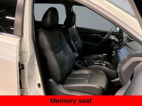 Used 2020 Nissan Rogue SL image 10