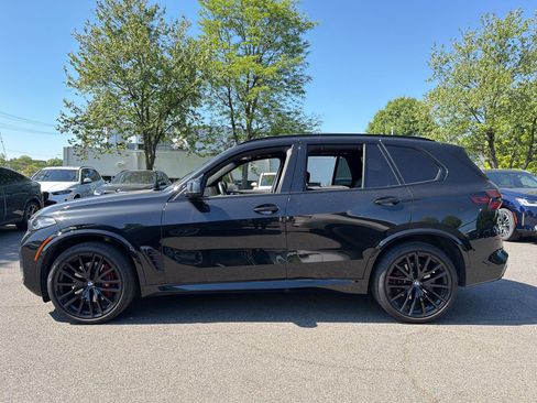Used 2024 BMW X5 xDrive40i w/ M Sport Package AWD/4WD image 2